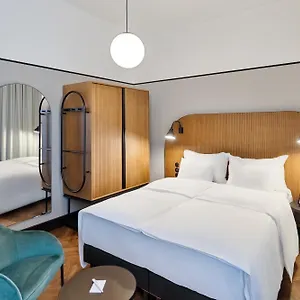 hotellátogatás